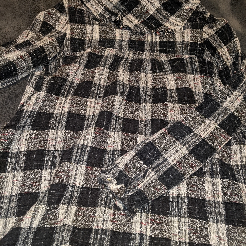 A great swingy top with pockets and a great neckline from free people